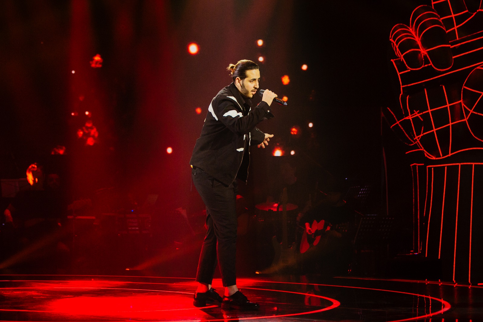 Дан Балан на "Голосе країни" закружит Тину Кароль в романтическом танце: провокационные фото